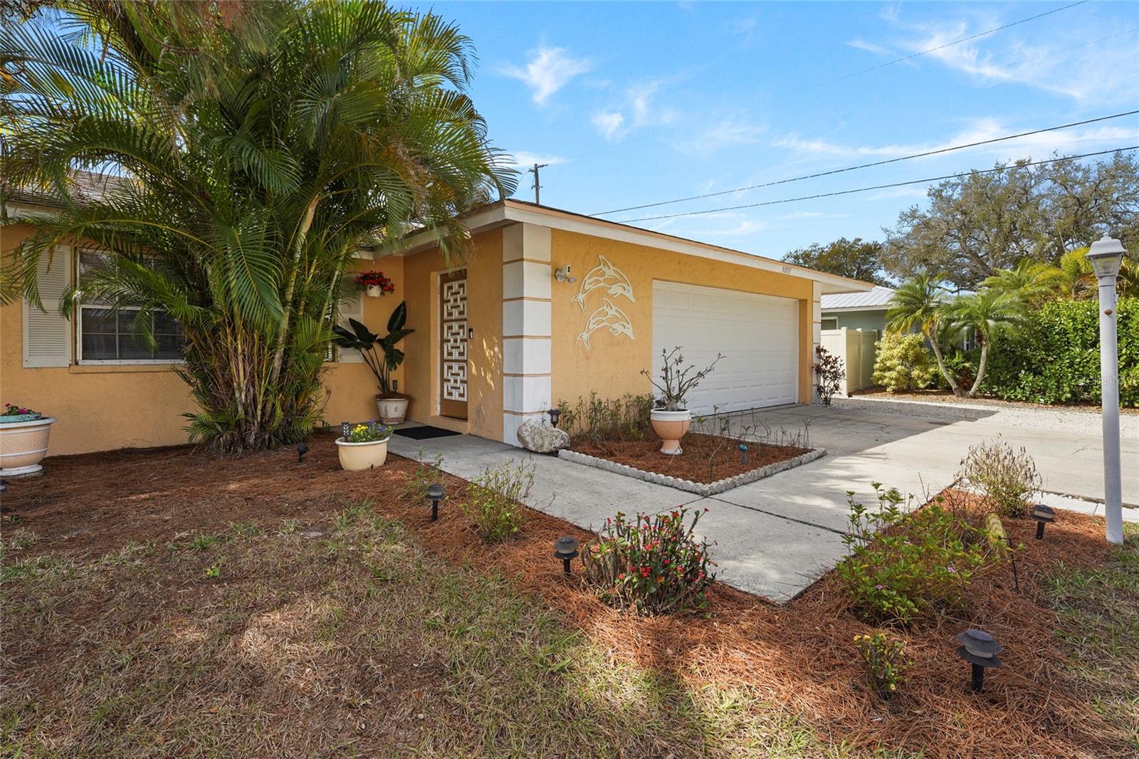 Image 16 of 49 For 5003 20th Avenue W