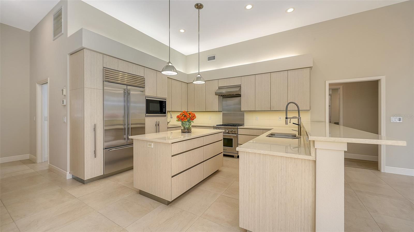 Image 13 of 88 For 6309 Thorndon Circle