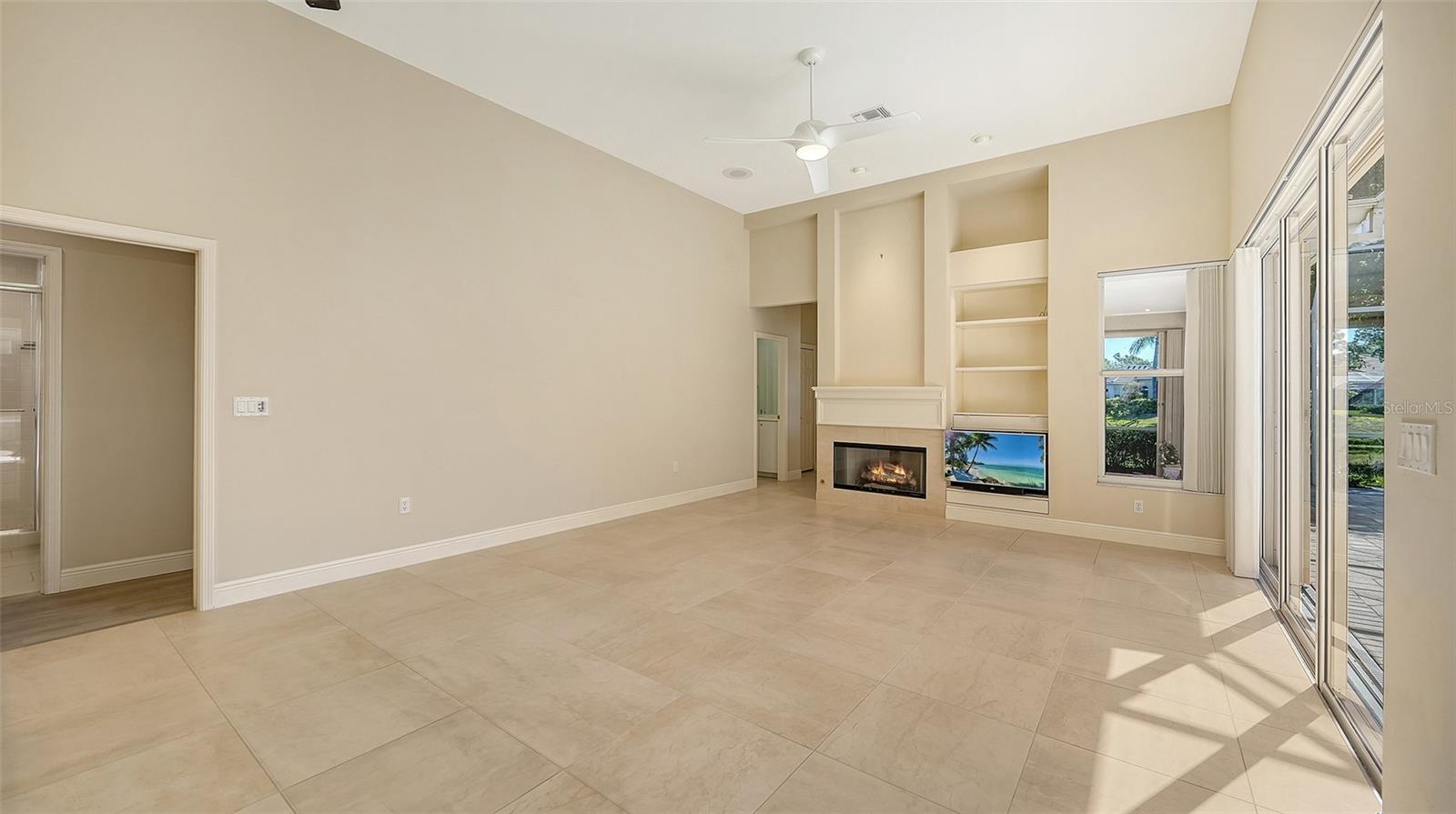 Image 22 of 88 For 6309 Thorndon Circle