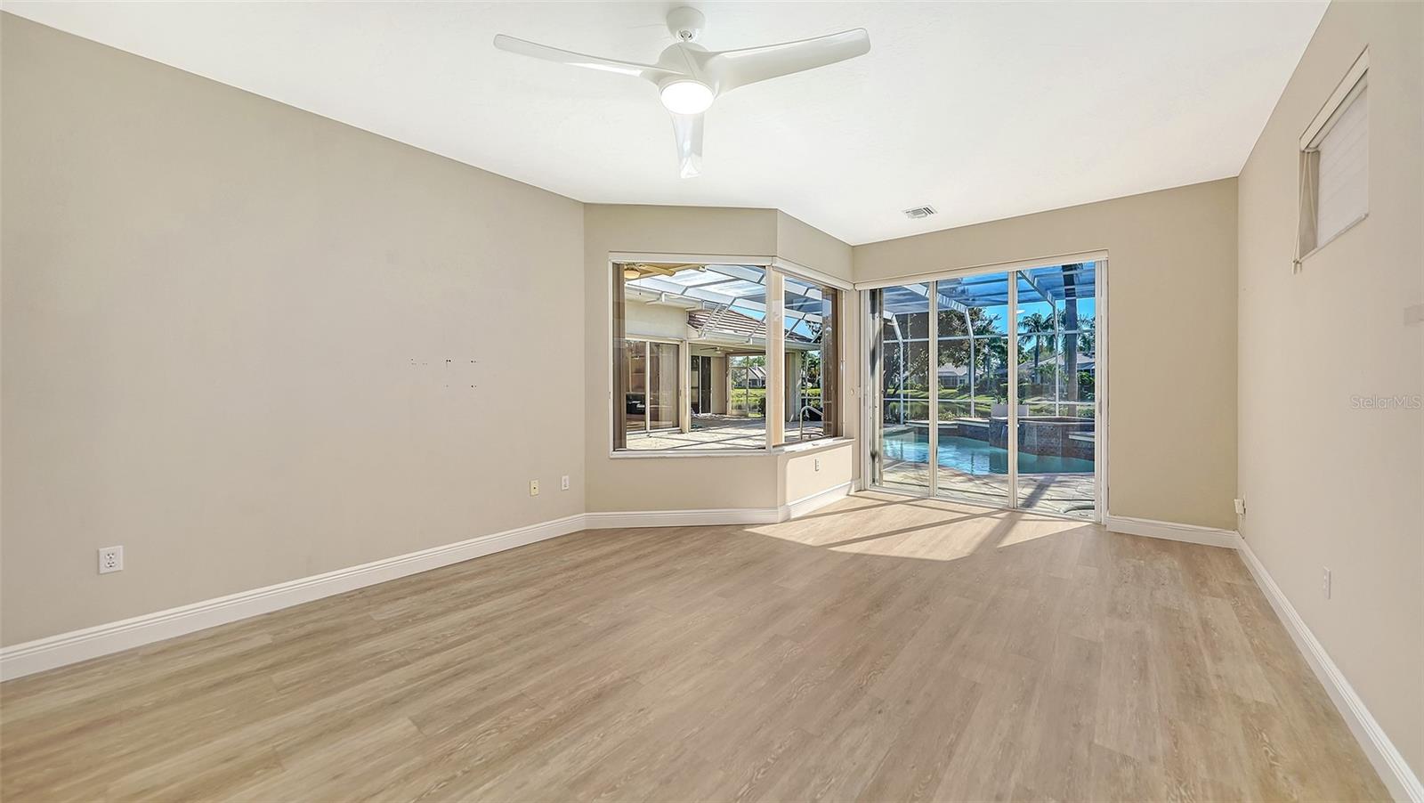 Image 26 of 88 For 6309 Thorndon Circle