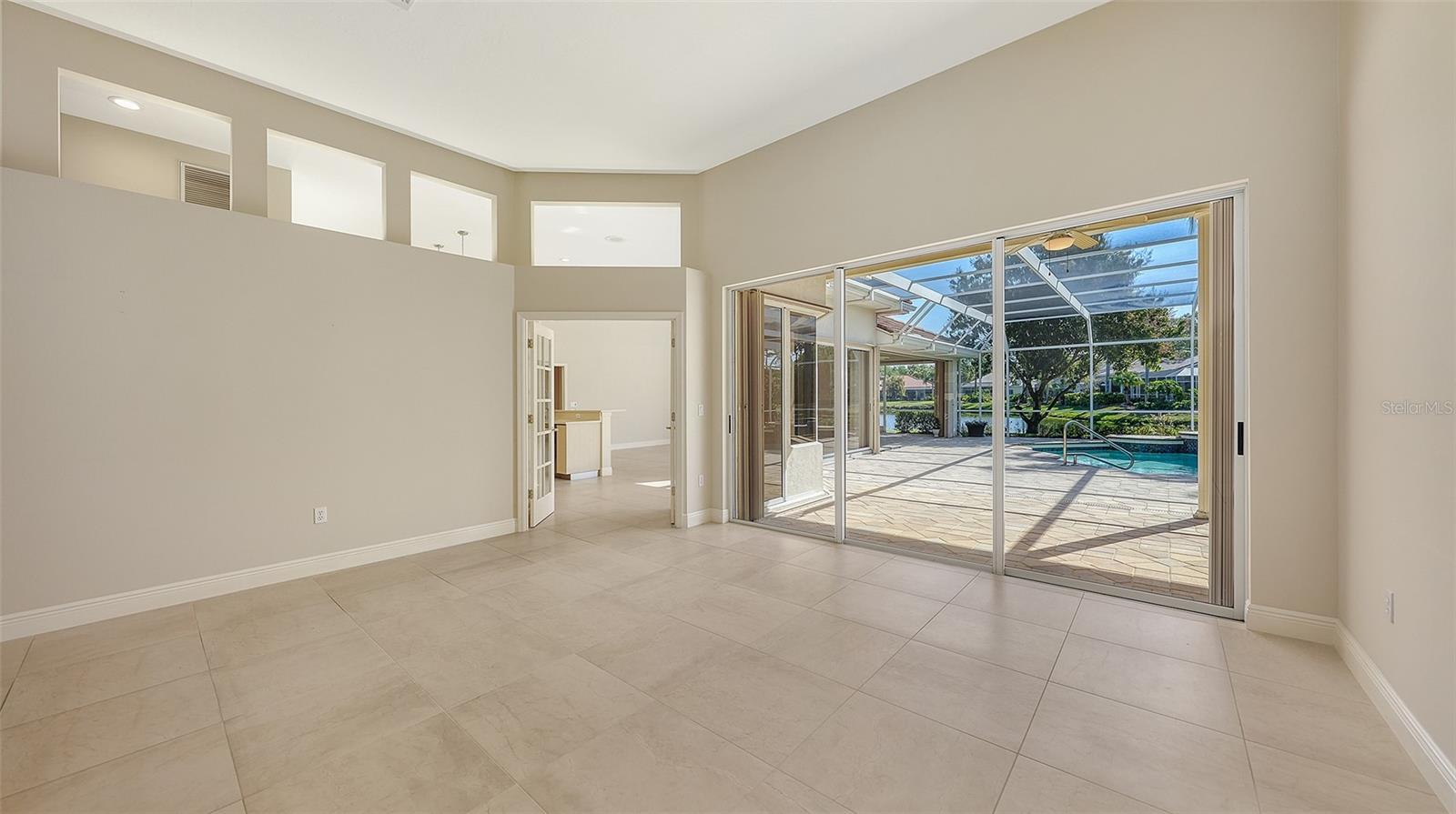 Image 4 of 88 For 6309 Thorndon Circle