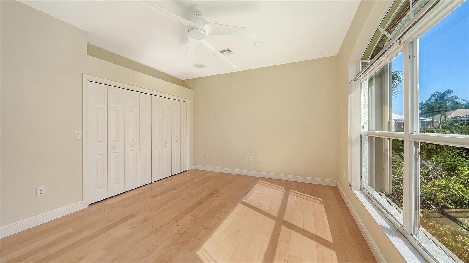 Image 46 of 88 For 6309 Thorndon Circle