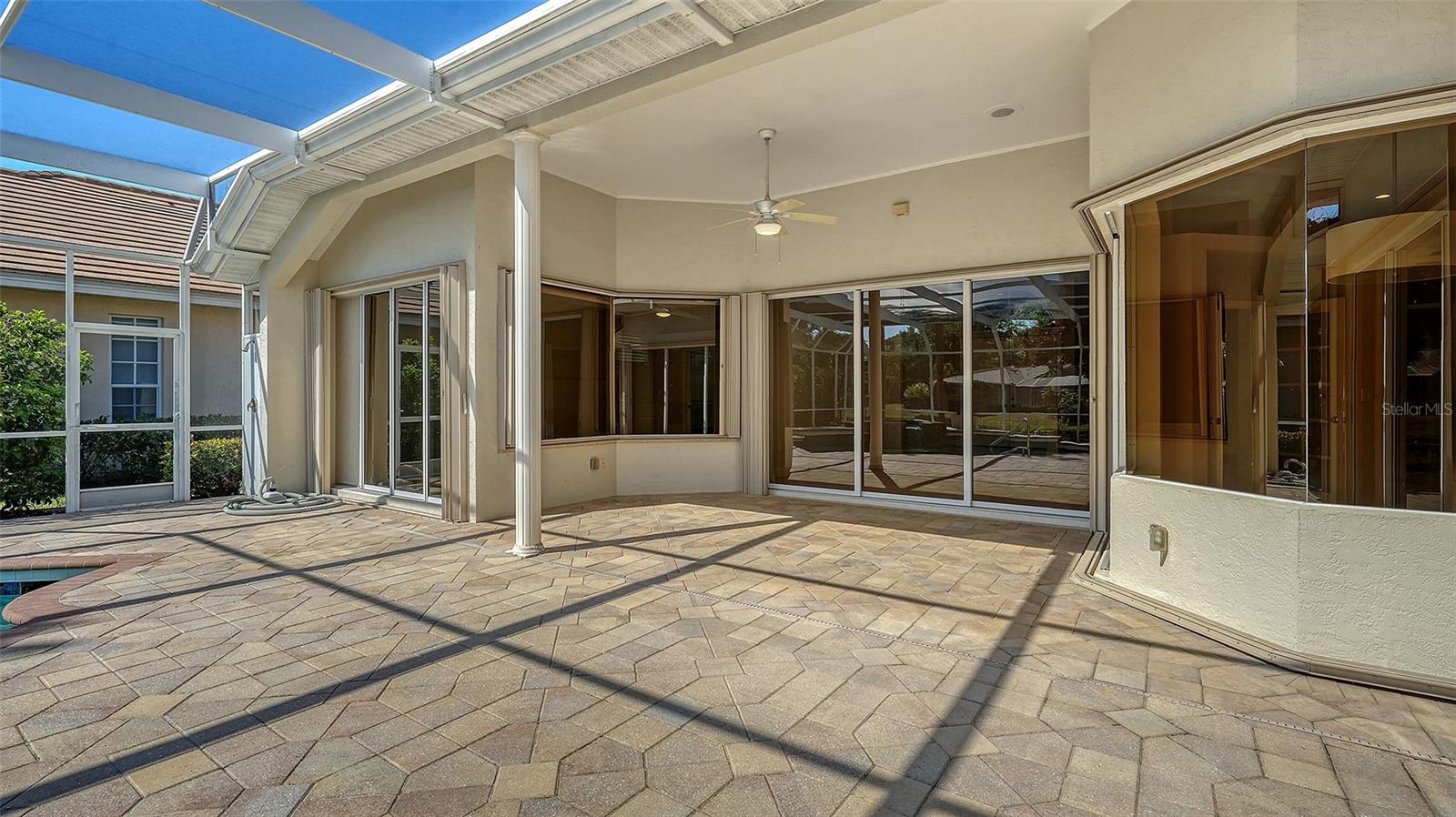 Image 54 of 88 For 6309 Thorndon Circle