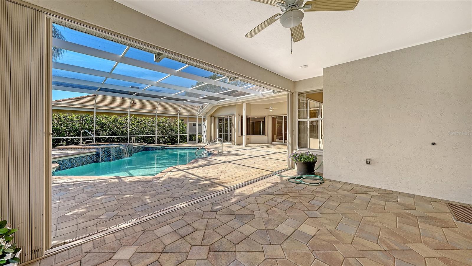 Image 57 of 88 For 6309 Thorndon Circle