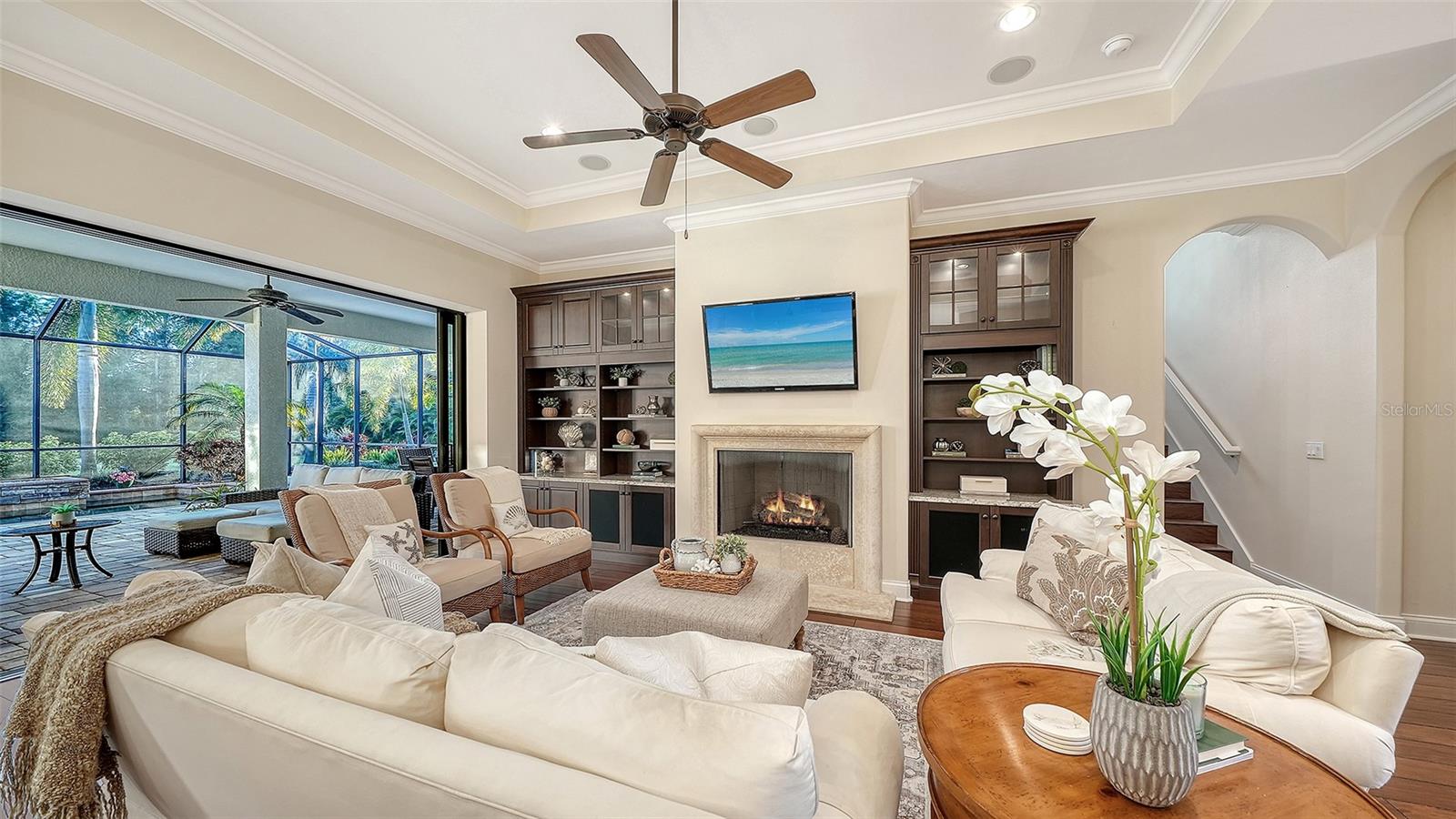 Image 17 of 93 For 15404 Linn Park Terrace