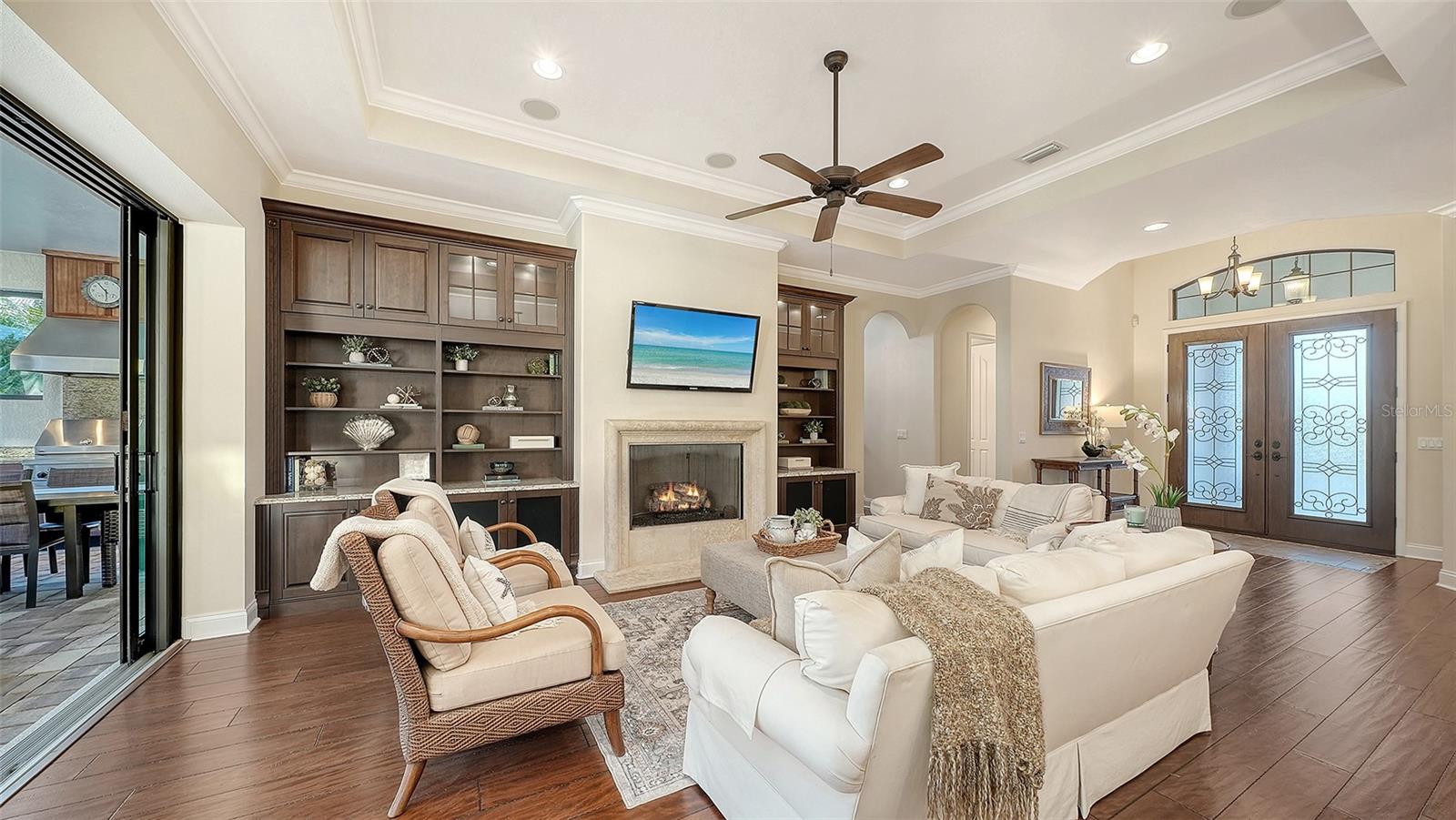 Image 19 of 93 For 15404 Linn Park Terrace