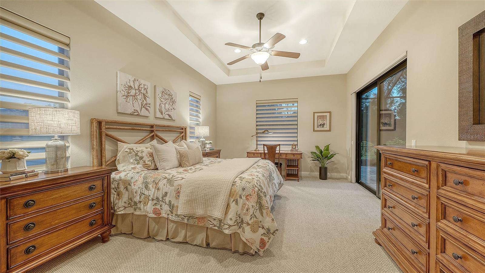 Image 51 of 93 For 15404 Linn Park Terrace