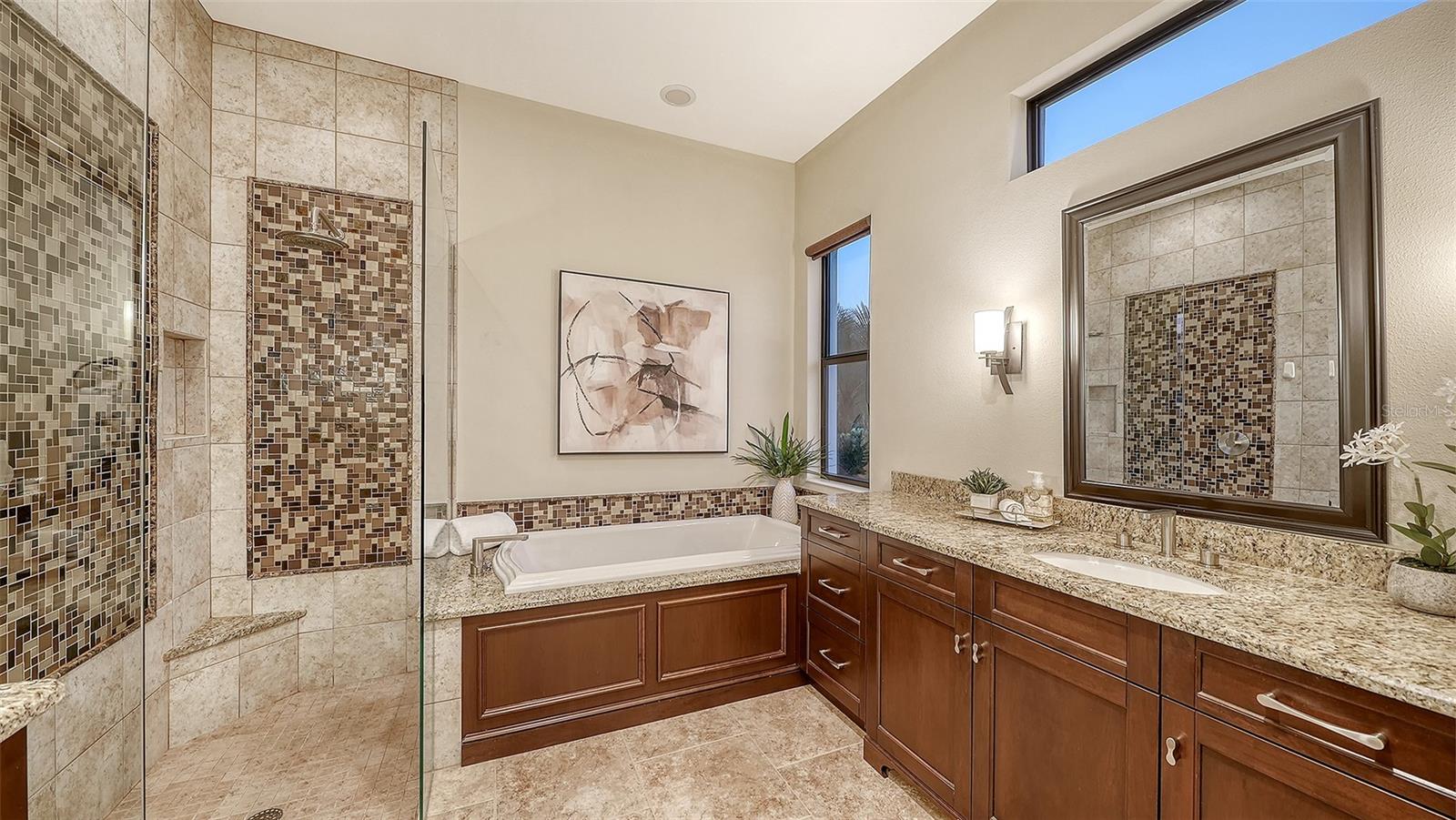 Image 58 of 93 For 15404 Linn Park Terrace