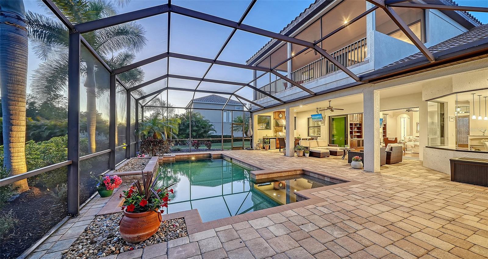 Image 79 of 93 For 15404 Linn Park Terrace