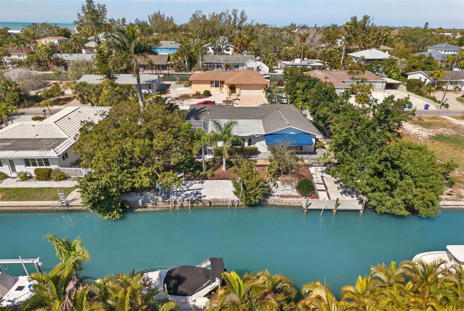 Image 33 of 43 For 550 De Narvaez Drive