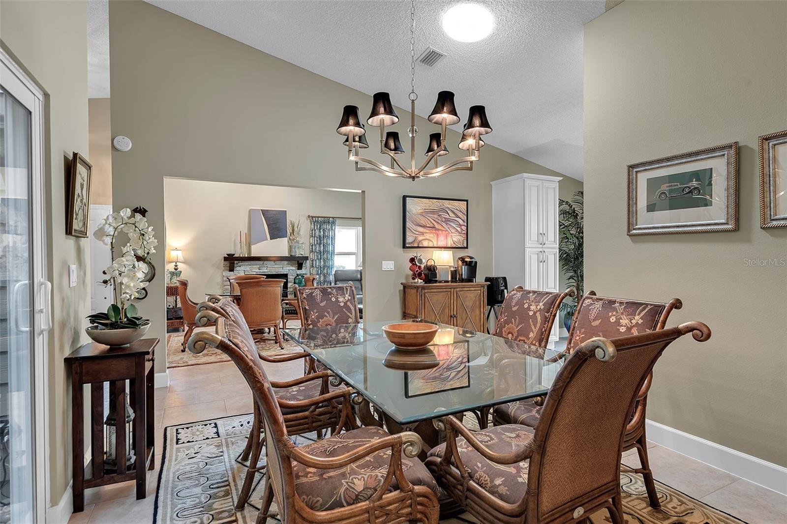 Image 16 of 40 For 3406 Avenida Madera  B