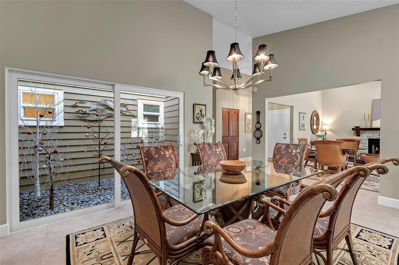 Image 17 of 40 For 3406 Avenida Madera  B