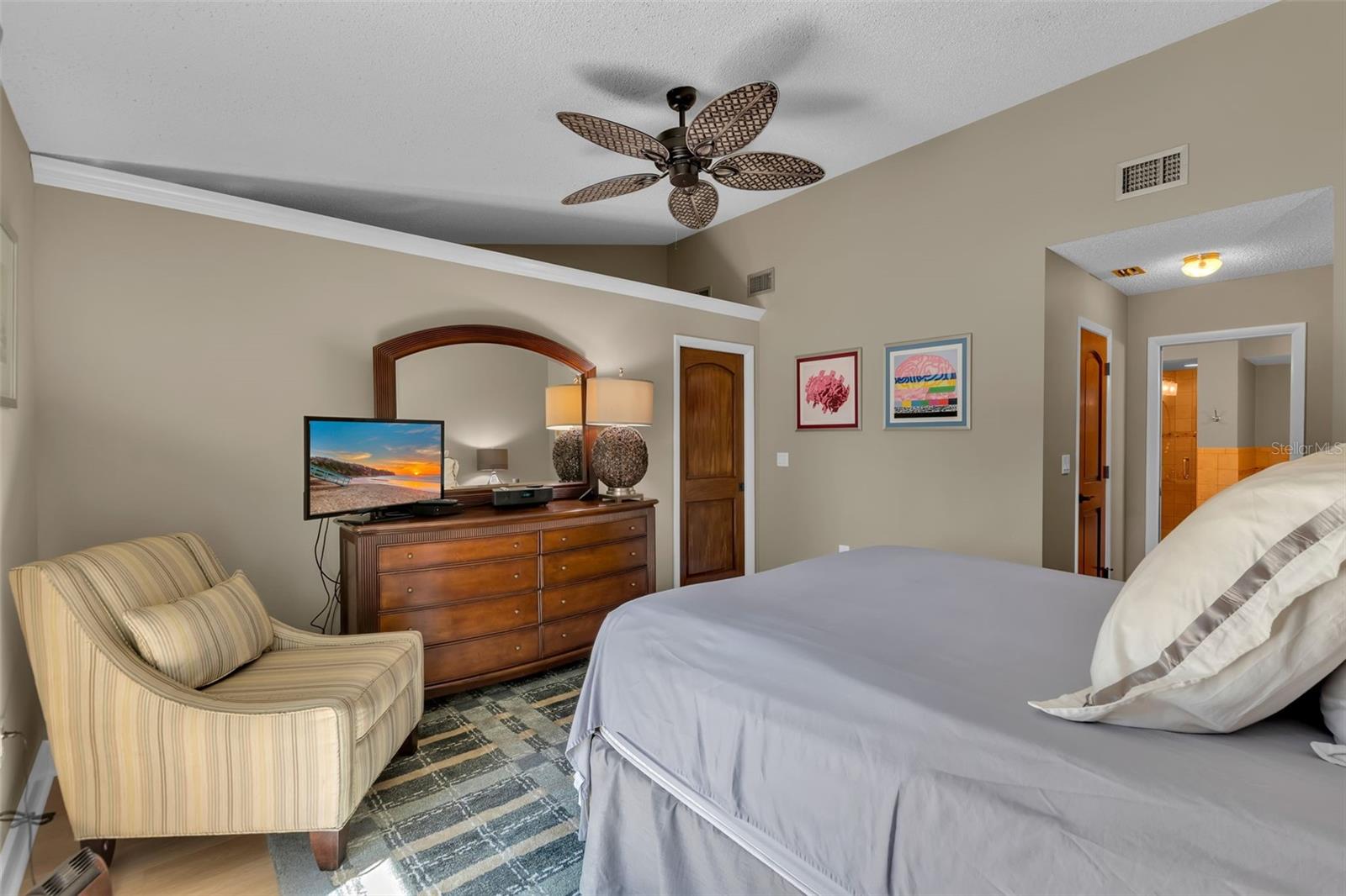 Image 20 of 40 For 3406 Avenida Madera  B