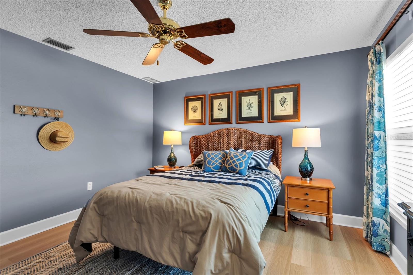 Image 26 of 40 For 3406 Avenida Madera  B