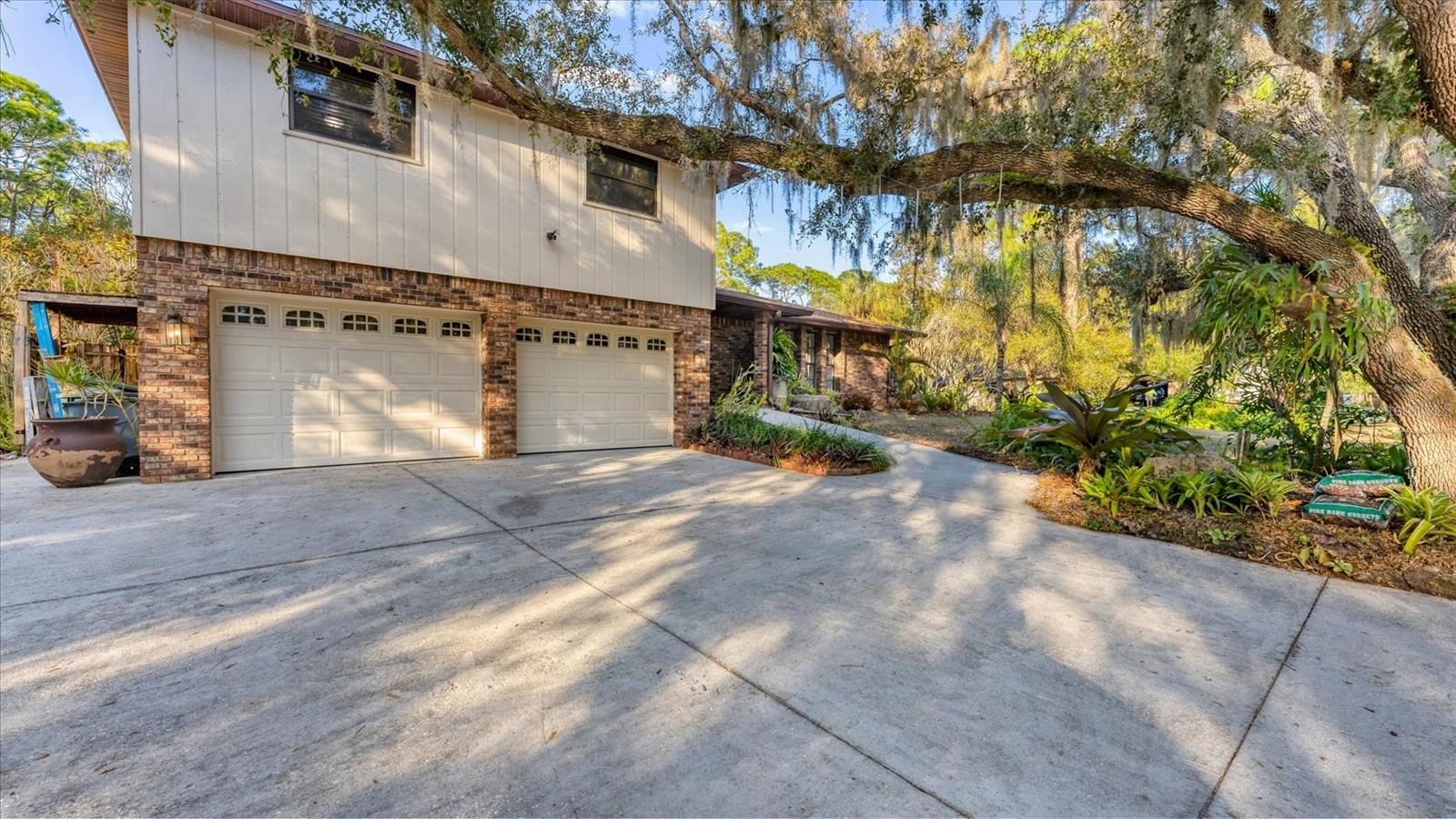 Details for 5237 Turtle Creek Lane, SARASOTA, FL 34232