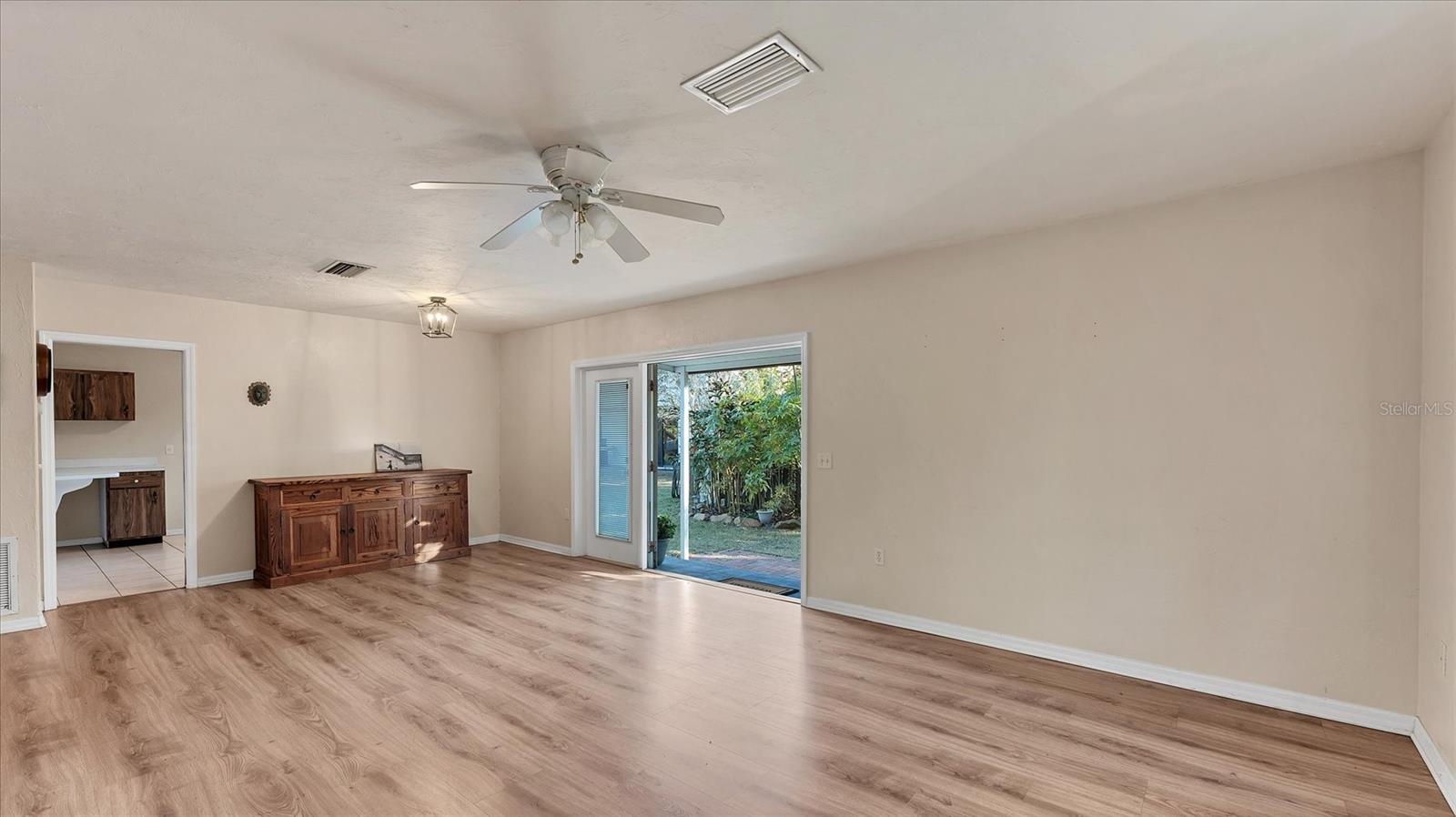 Image 32 of 52 For 5237 Turtle Creek Lane