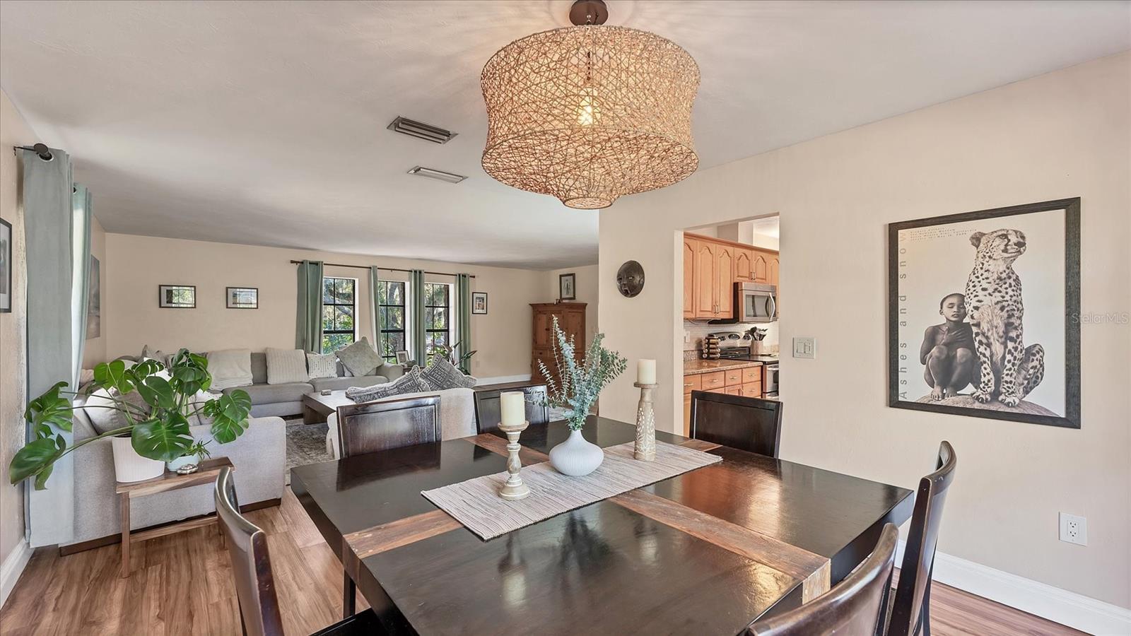 Image 7 of 52 For 5237 Turtle Creek Lane