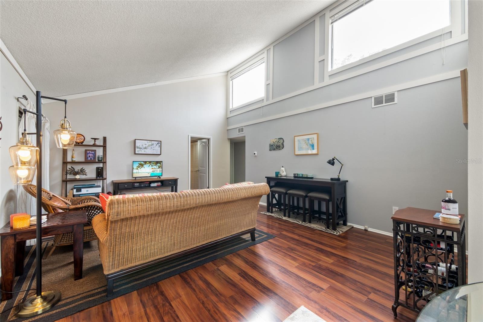 Image 28 of 41 For 2224 Bahia Vista Street E6