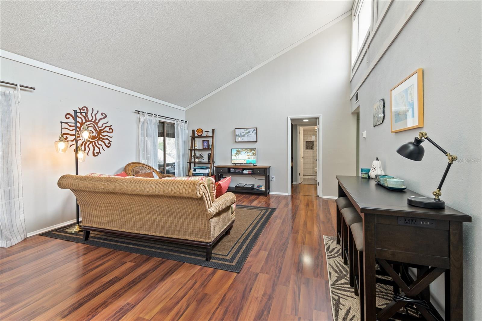 Image 30 of 41 For 2224 Bahia Vista Street E6