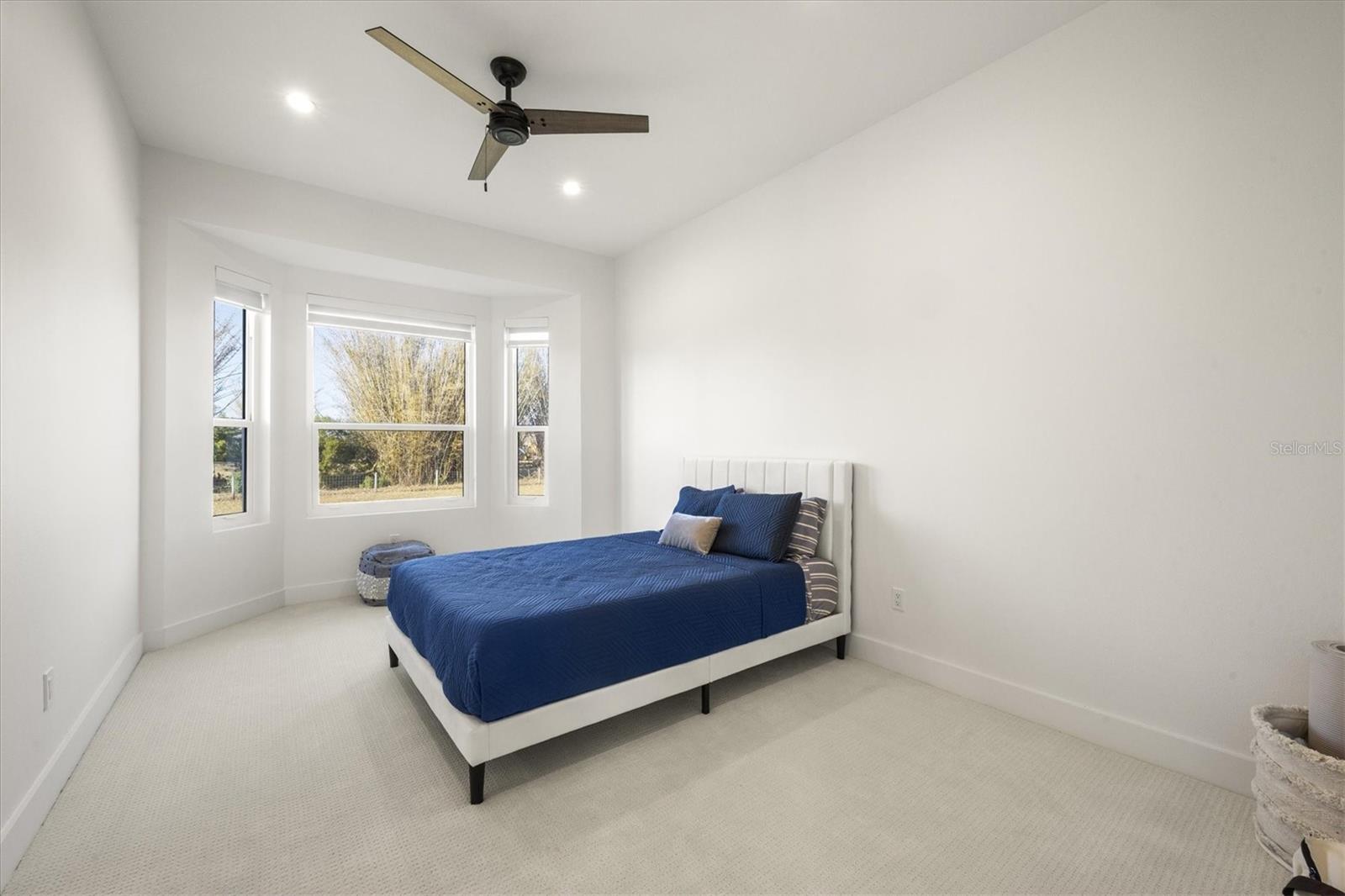 Image 28 of 81 For 14325 Mj Road