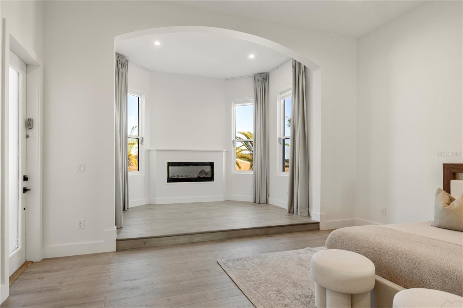 Image 38 of 81 For 14325 Mj Road