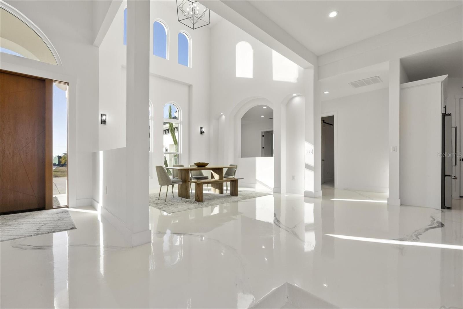 Image 5 of 81 For 14325 Mj Road