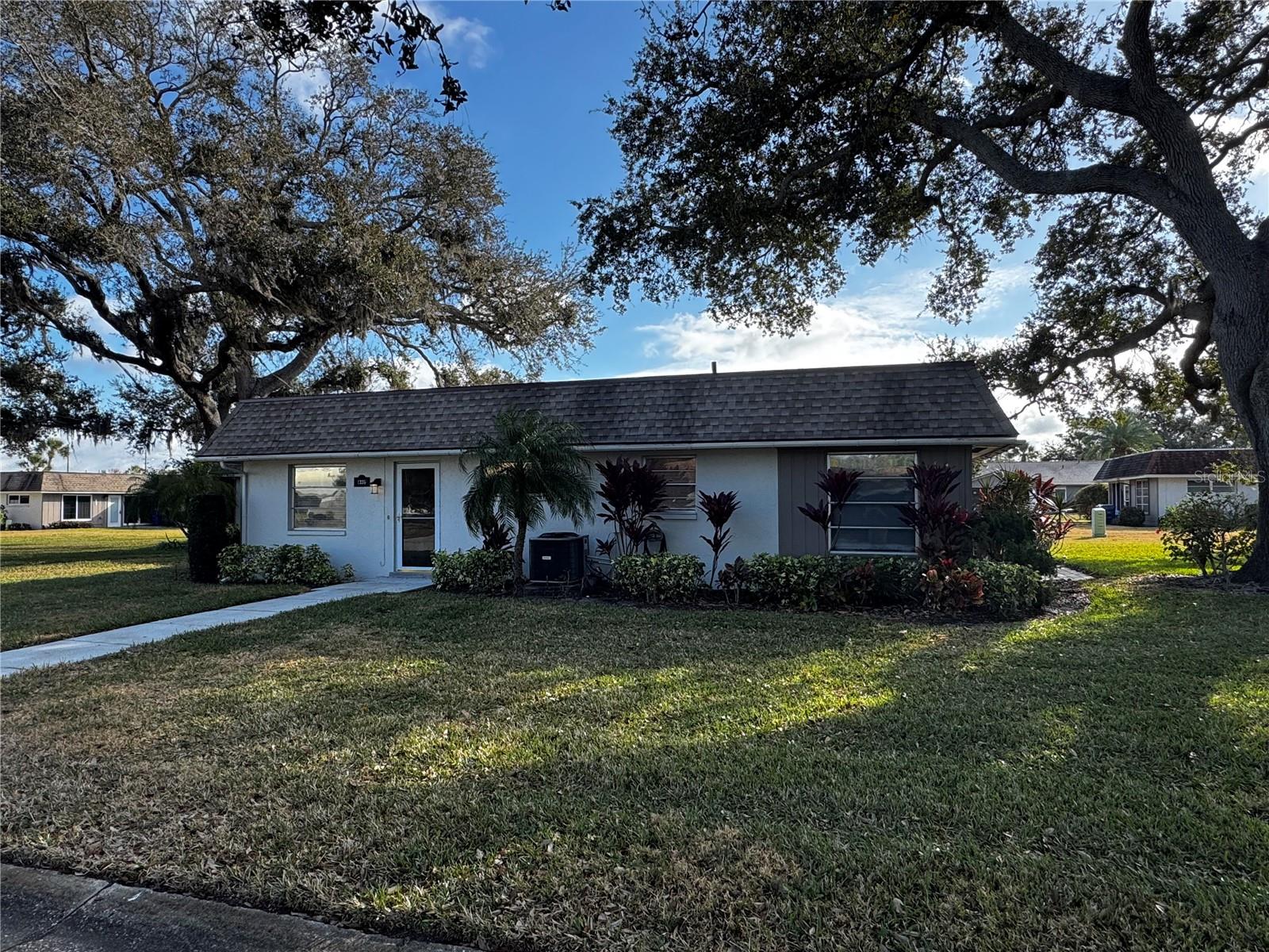 Details for 1335 Glendale Circle W 217, SARASOTA, FL 34232