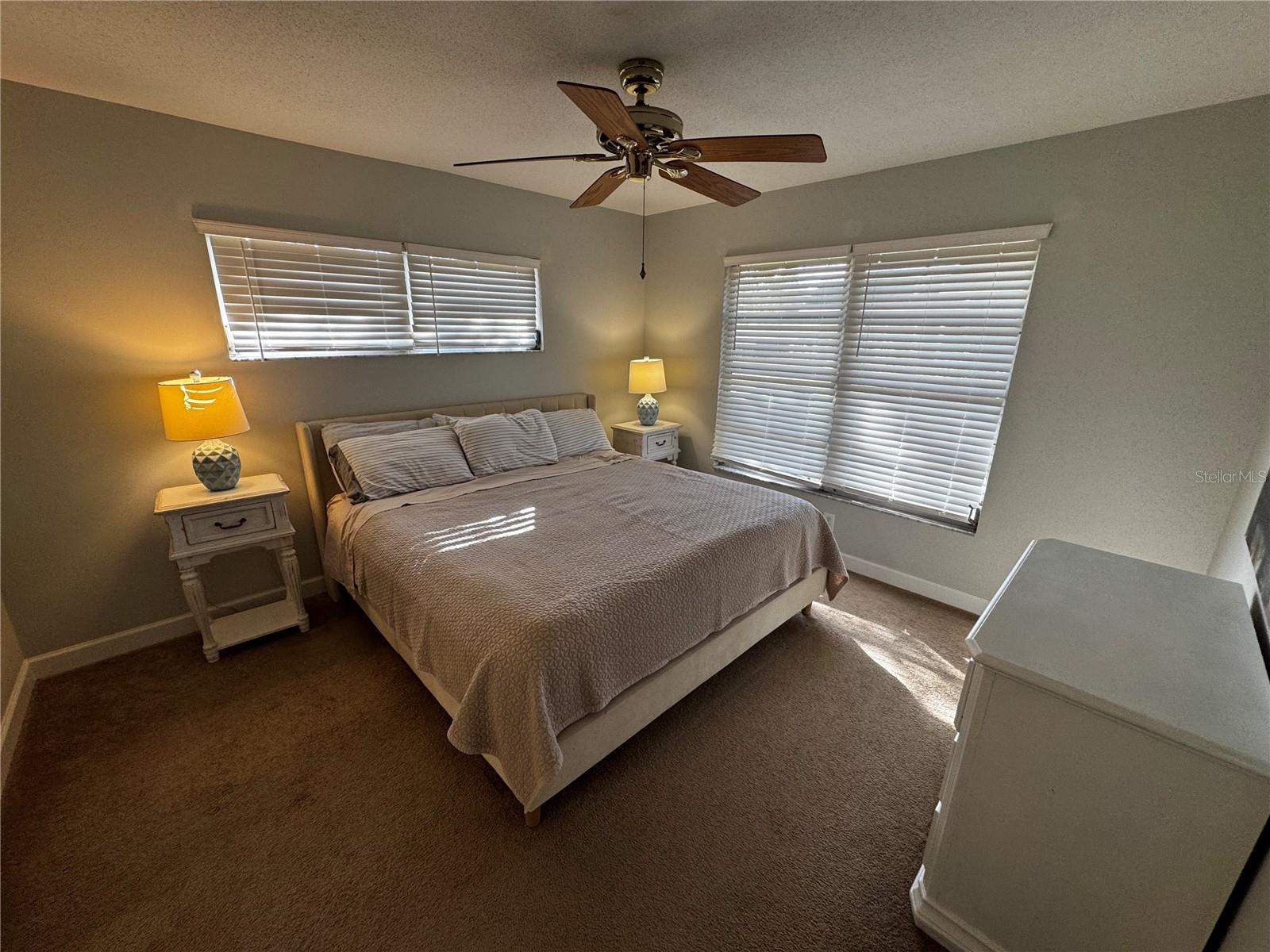 Image 11 of 26 For 1335 Glendale Circle W 217