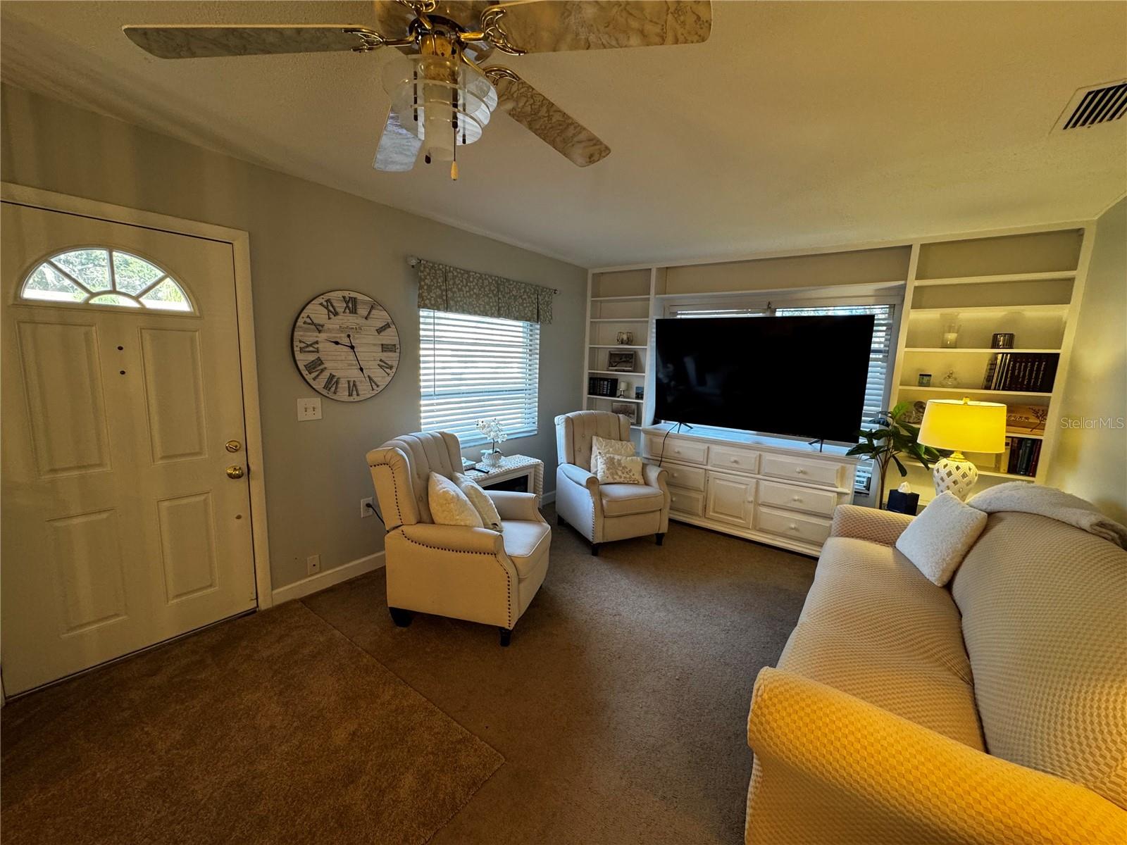 Image 6 of 26 For 1335 Glendale Circle W 217