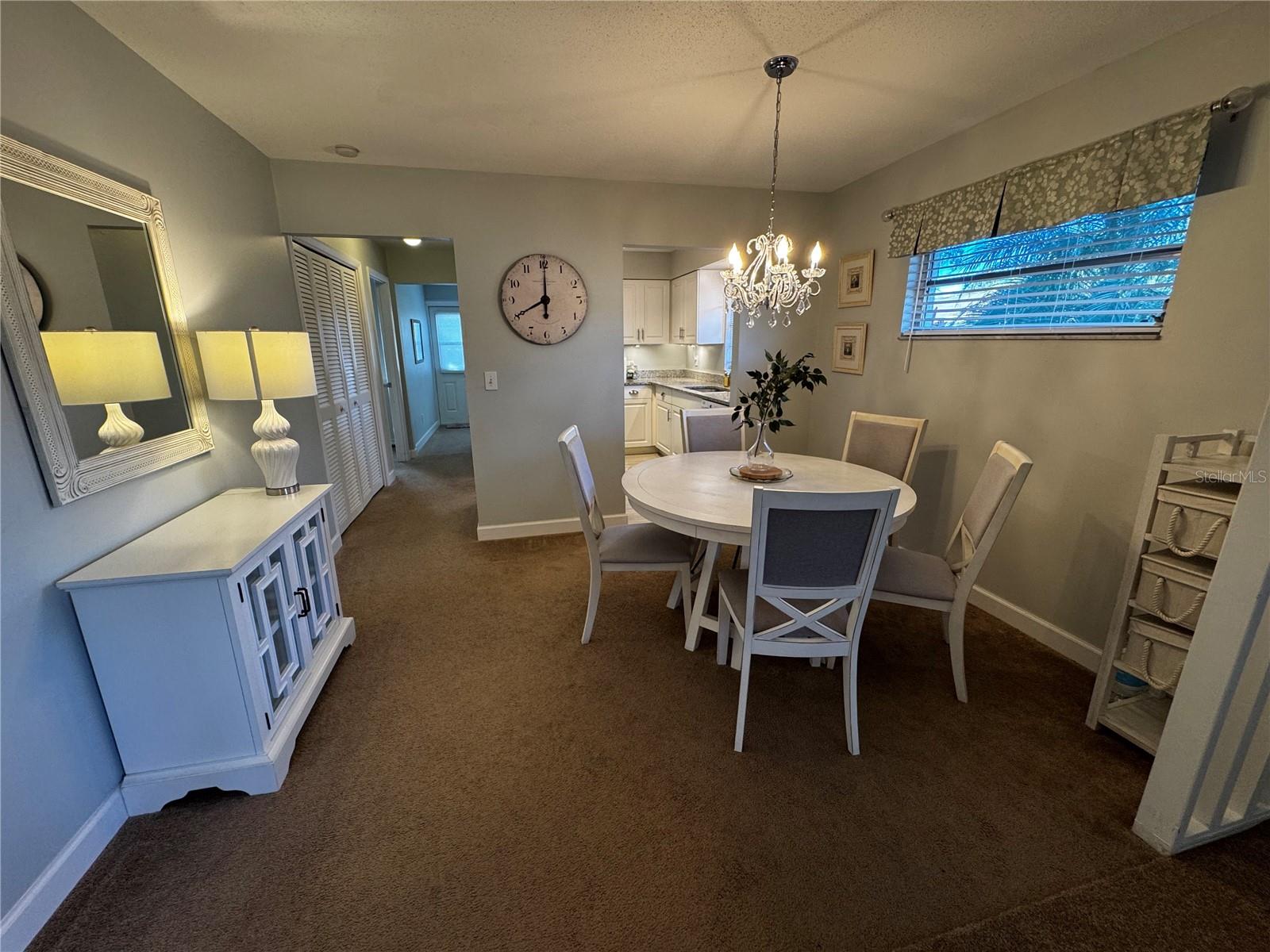 Image 7 of 26 For 1335 Glendale Circle W 217