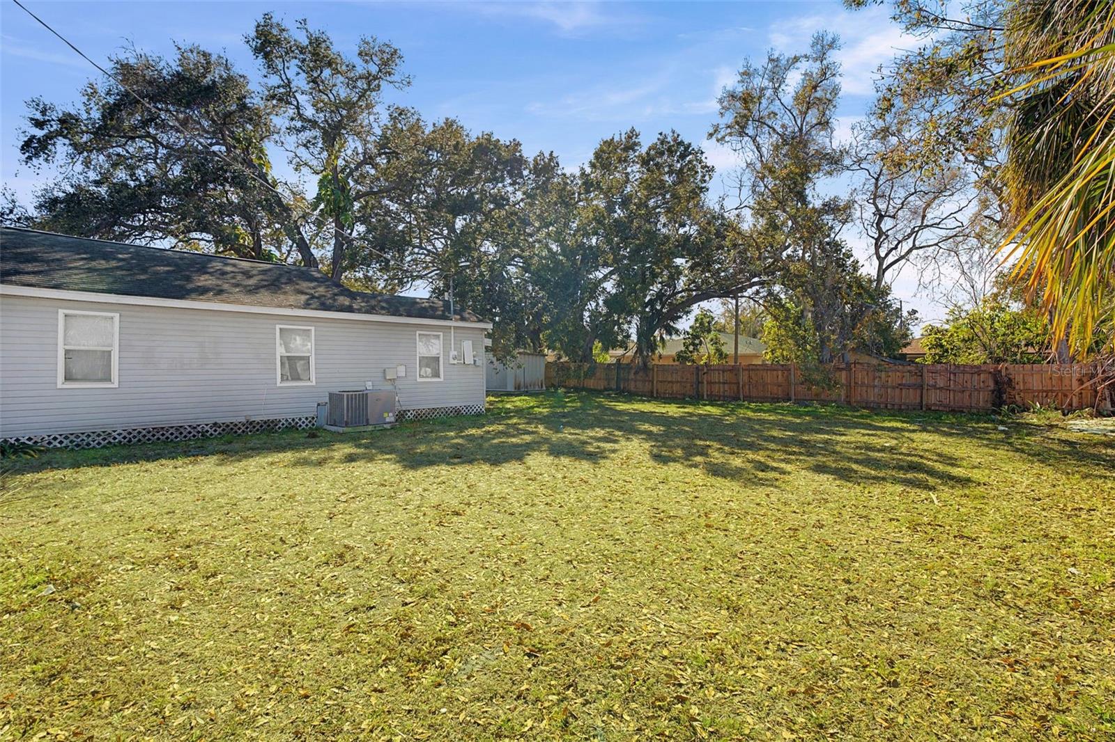 Image 3 of 3 For N Osprey Avenue