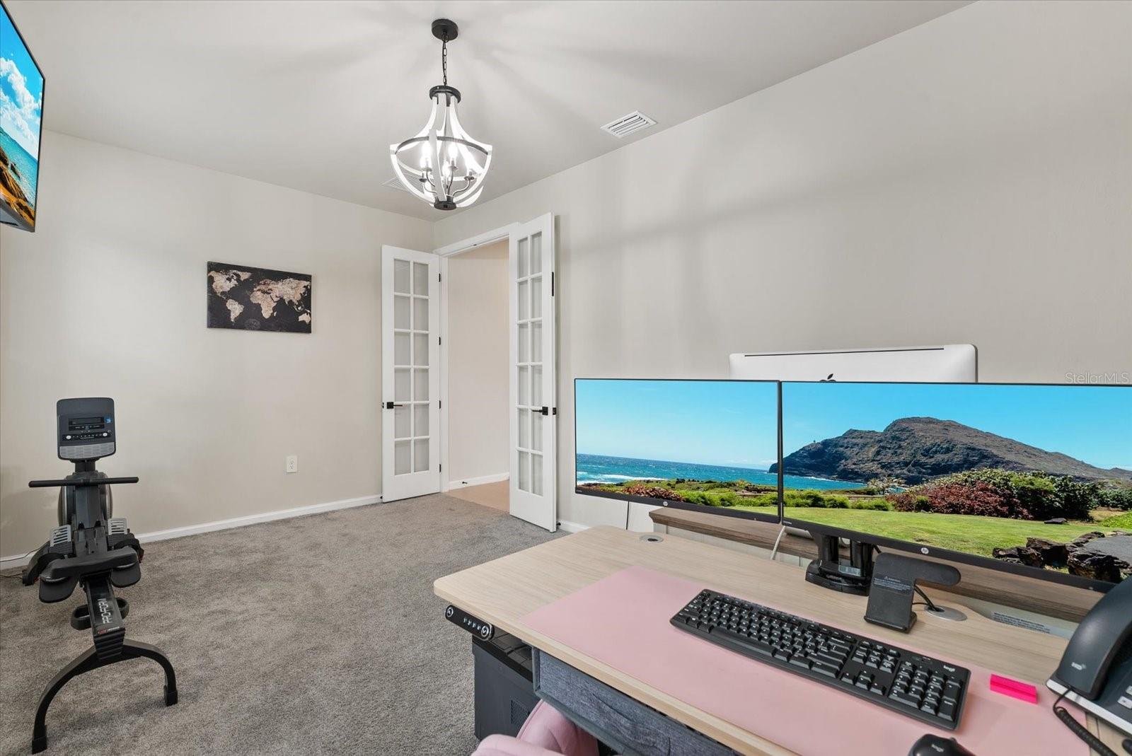 Image 20 of 47 For 5876 Silverside Pine Court