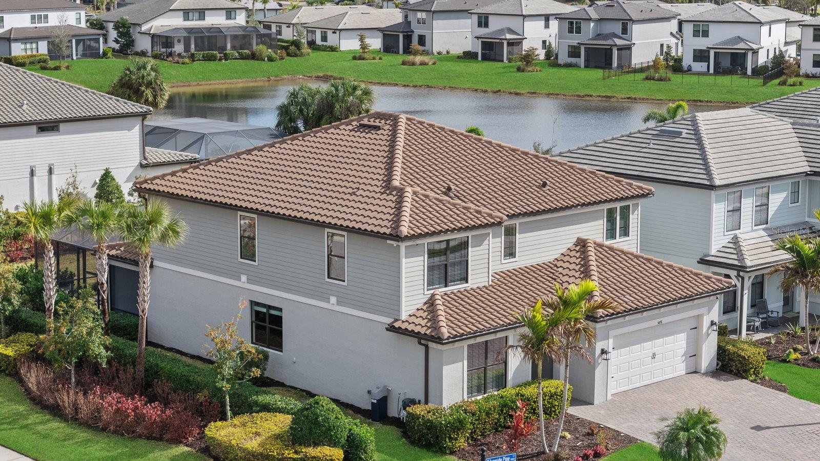 Image 40 of 47 For 5876 Silverside Pine Court