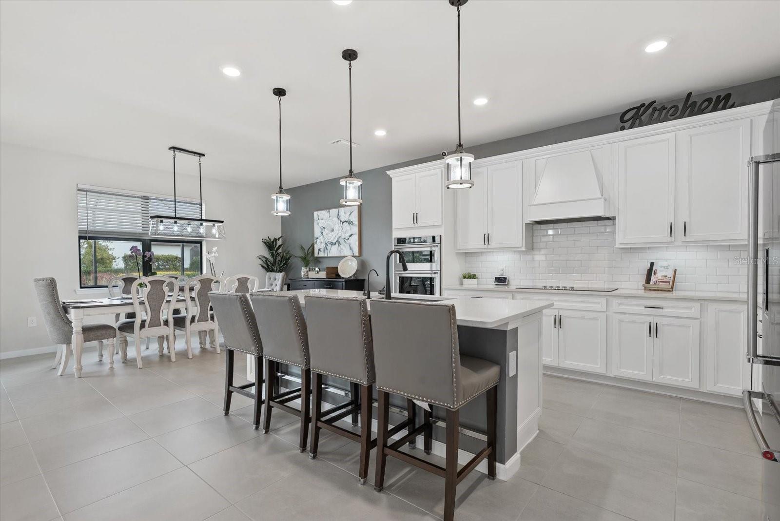 Image 6 of 47 For 5876 Silverside Pine Court