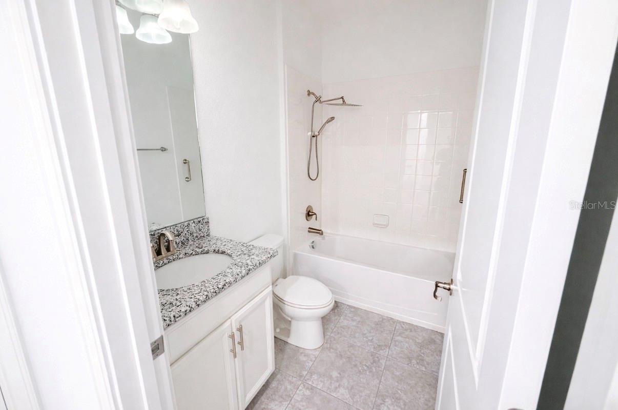 Image 9 of 15 For 4638 Terry Town Drive