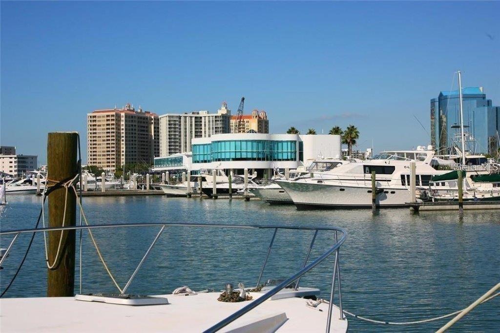 Image 30 of 33 For 1350 Main Street 1404