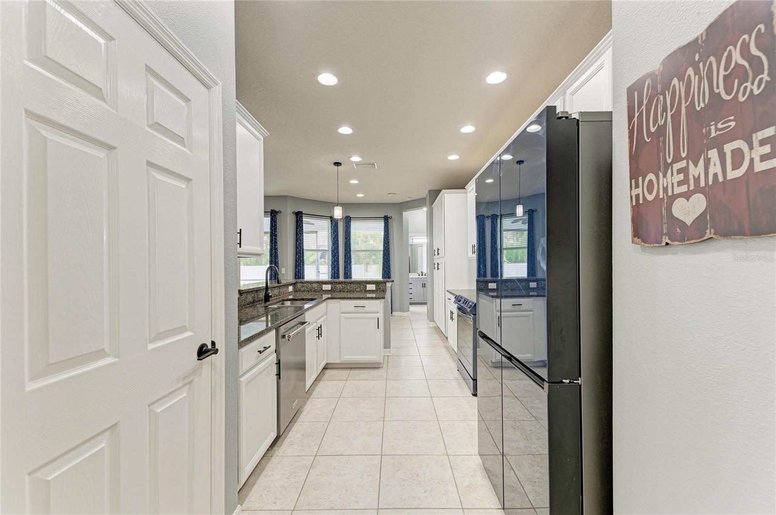 Image 17 of 67 For 8005 115th Avenue E