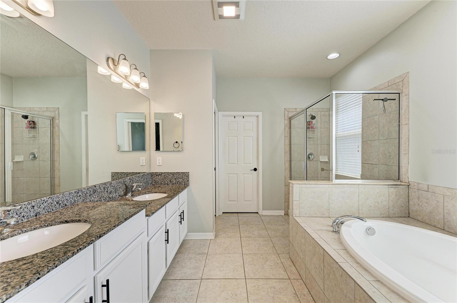 Image 22 of 67 For 8005 115th Avenue E