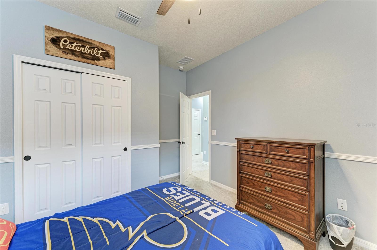 Image 26 of 67 For 8005 115th Avenue E