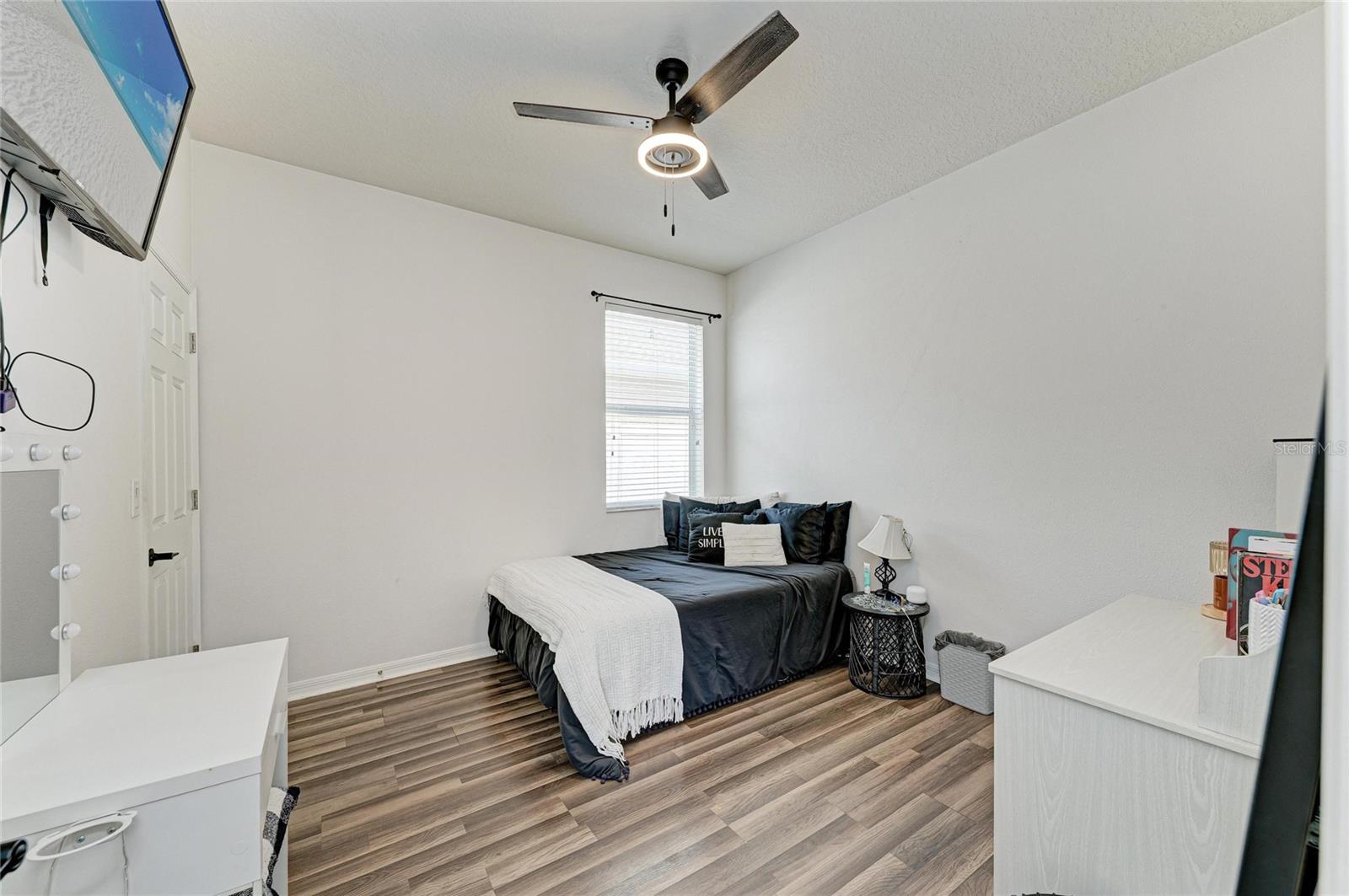 Image 30 of 67 For 8005 115th Avenue E