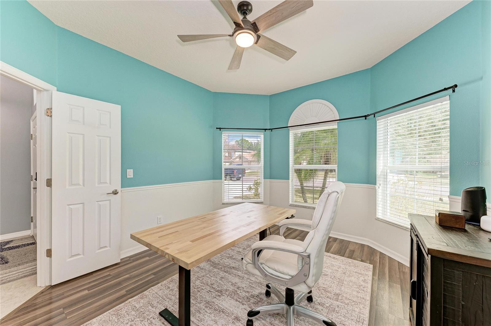 Image 36 of 67 For 8005 115th Avenue E