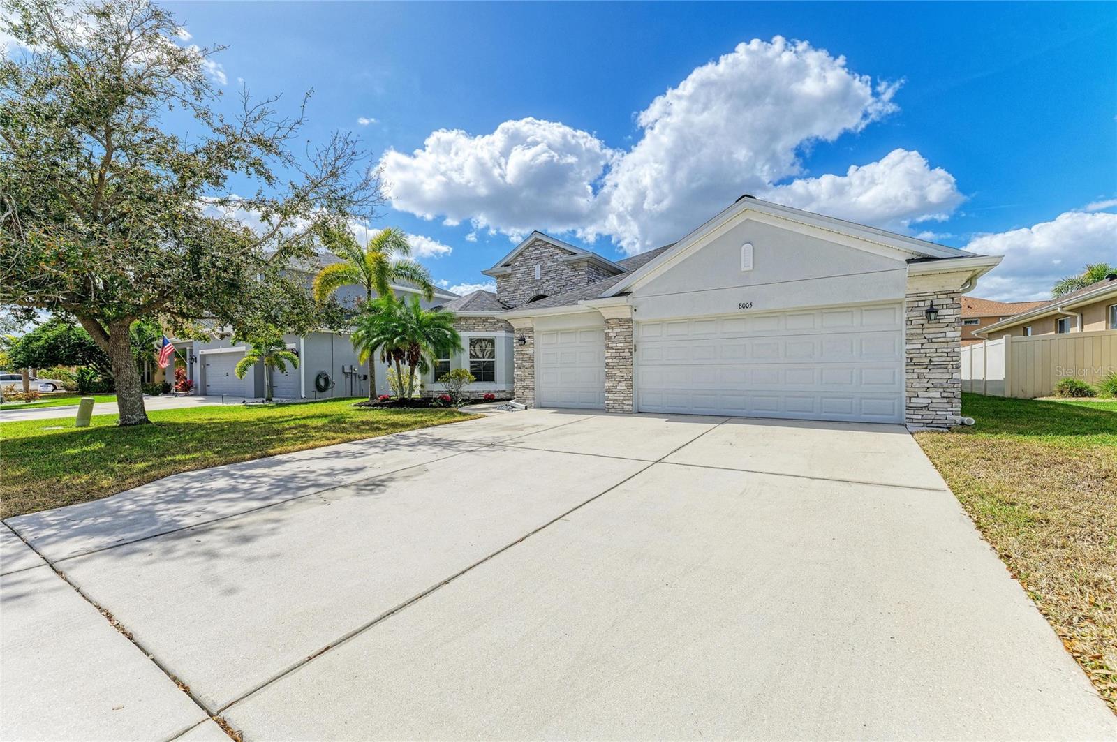 Image 4 of 67 For 8005 115th Avenue E