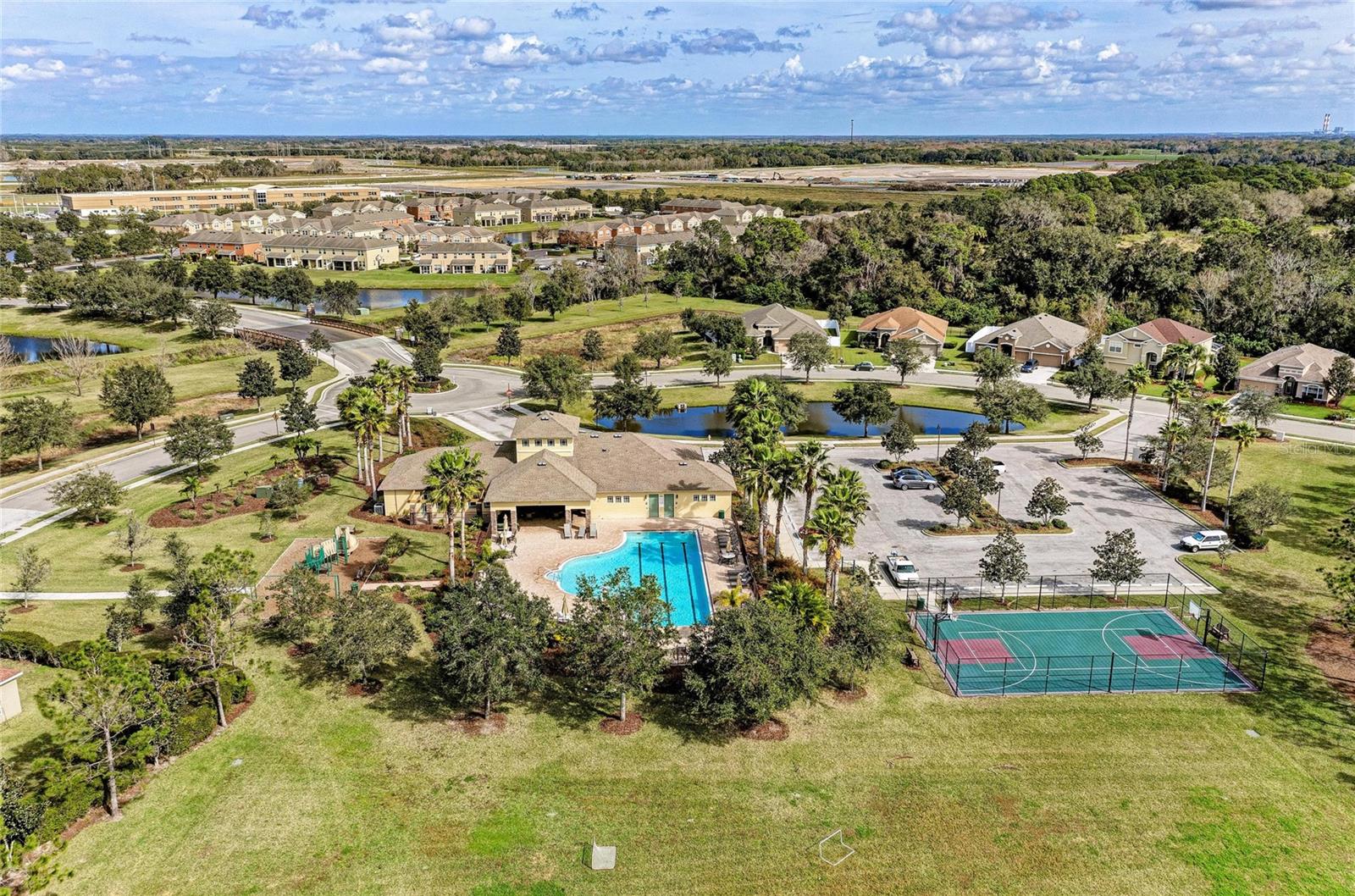 Image 44 of 67 For 8005 115th Avenue E