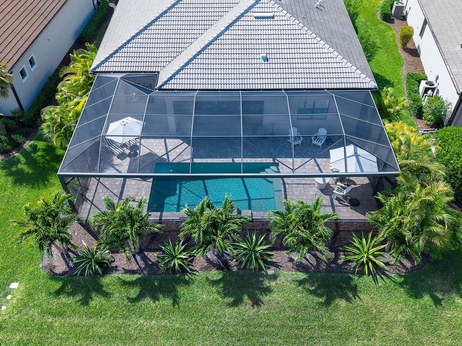 Listing photo id 50 for 716 Sigsbee Loop