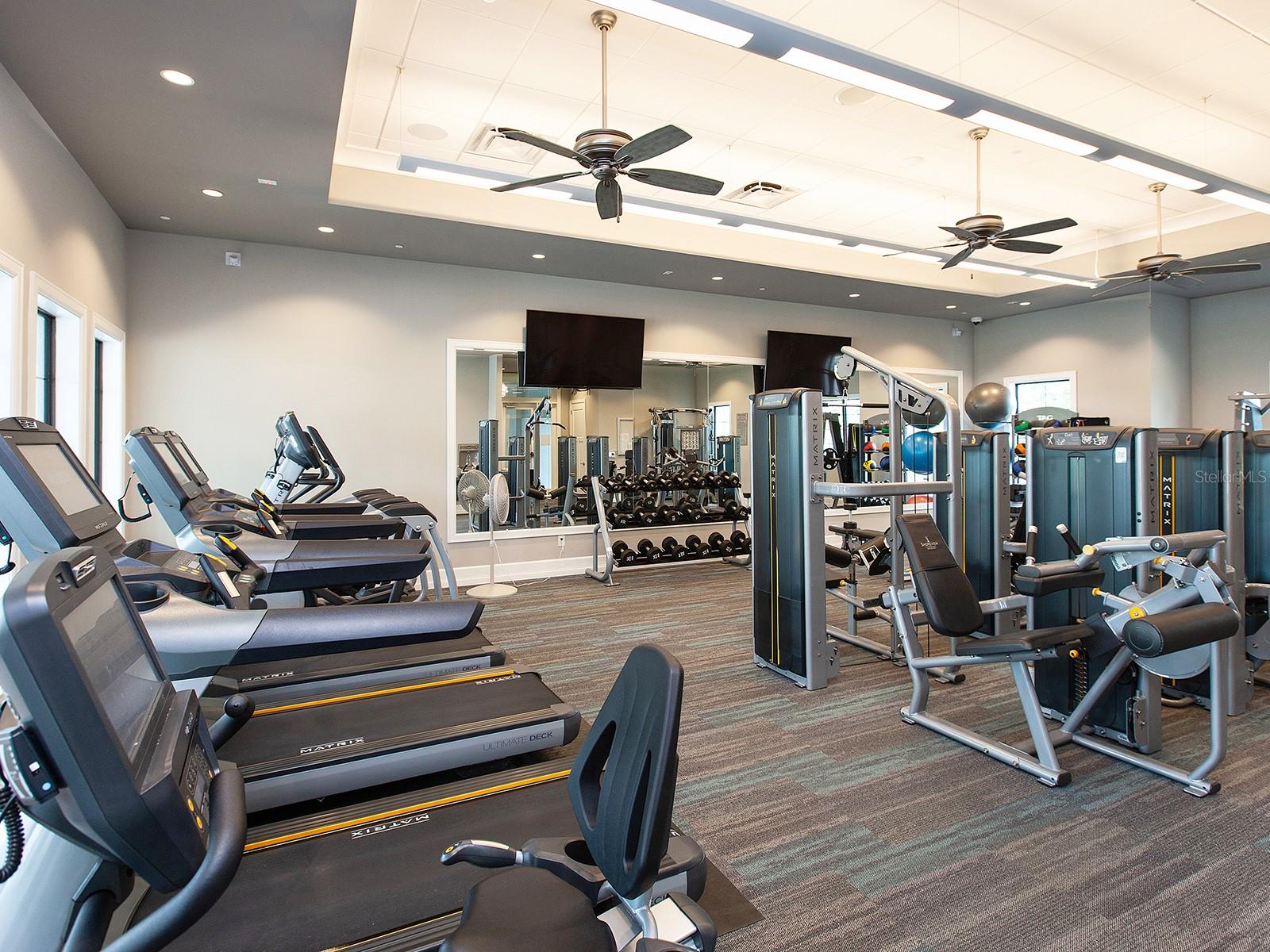 Listing photo id 66 for 716 Sigsbee Loop