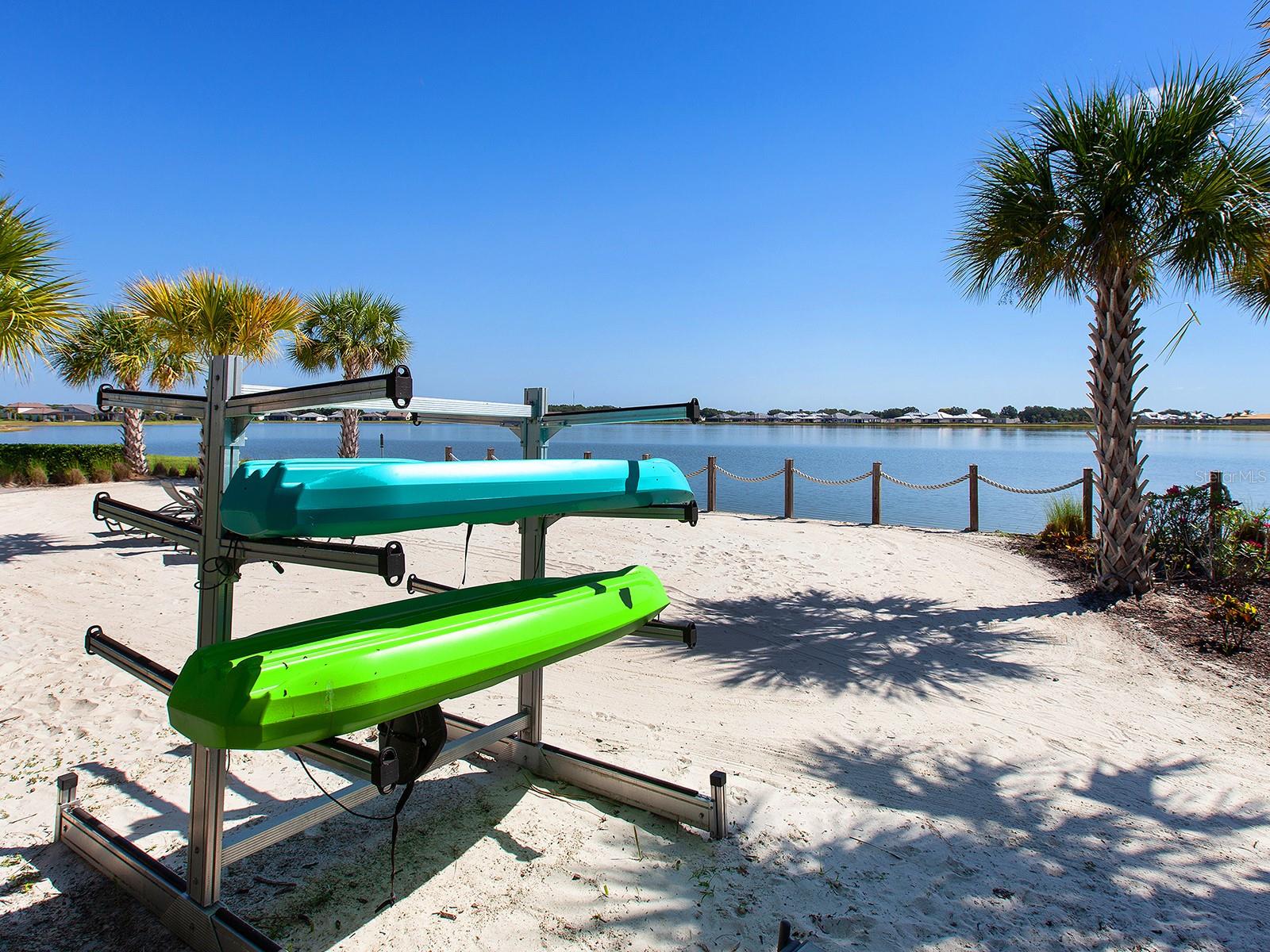 Listing photo id 70 for 716 Sigsbee Loop