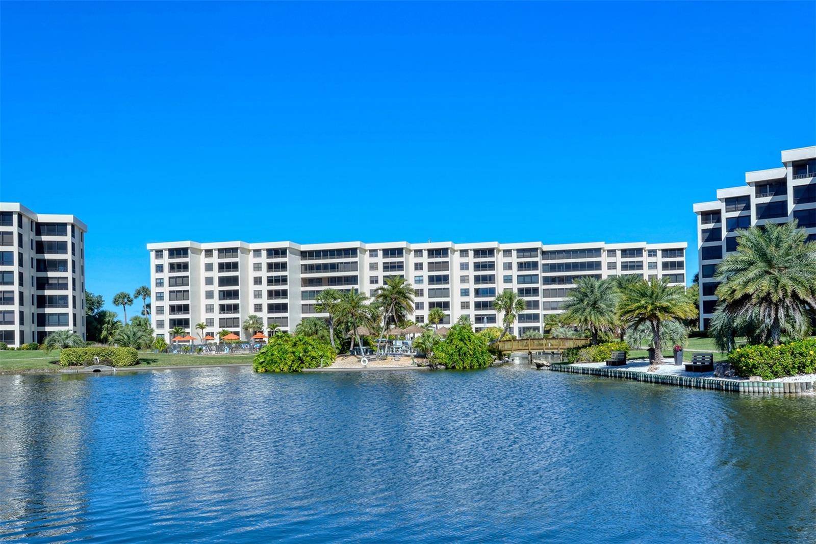 Image 74 of 84 For 5780 Midnight Pass Road 110