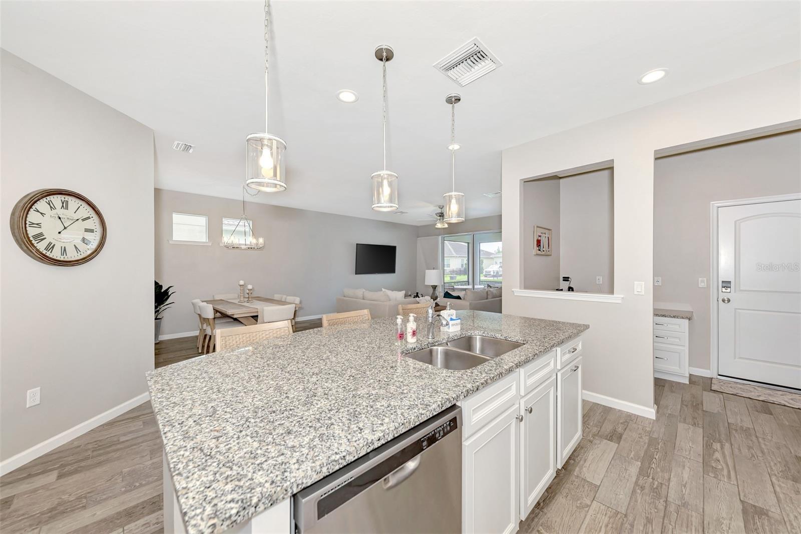 Image 26 of 69 For 11616 Golden Bay Place