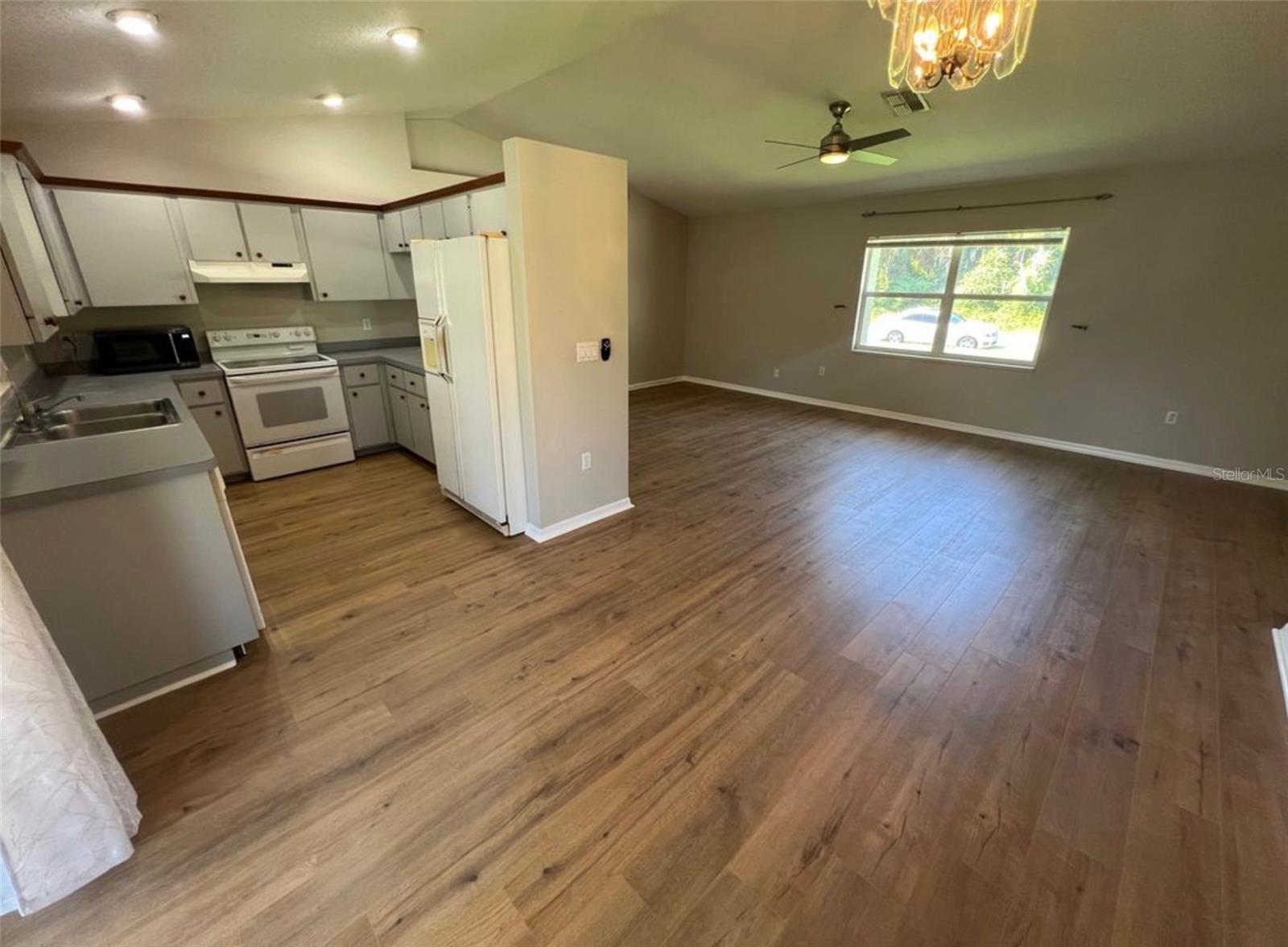 Image 11 of 22 For 2426 Seagull Lane