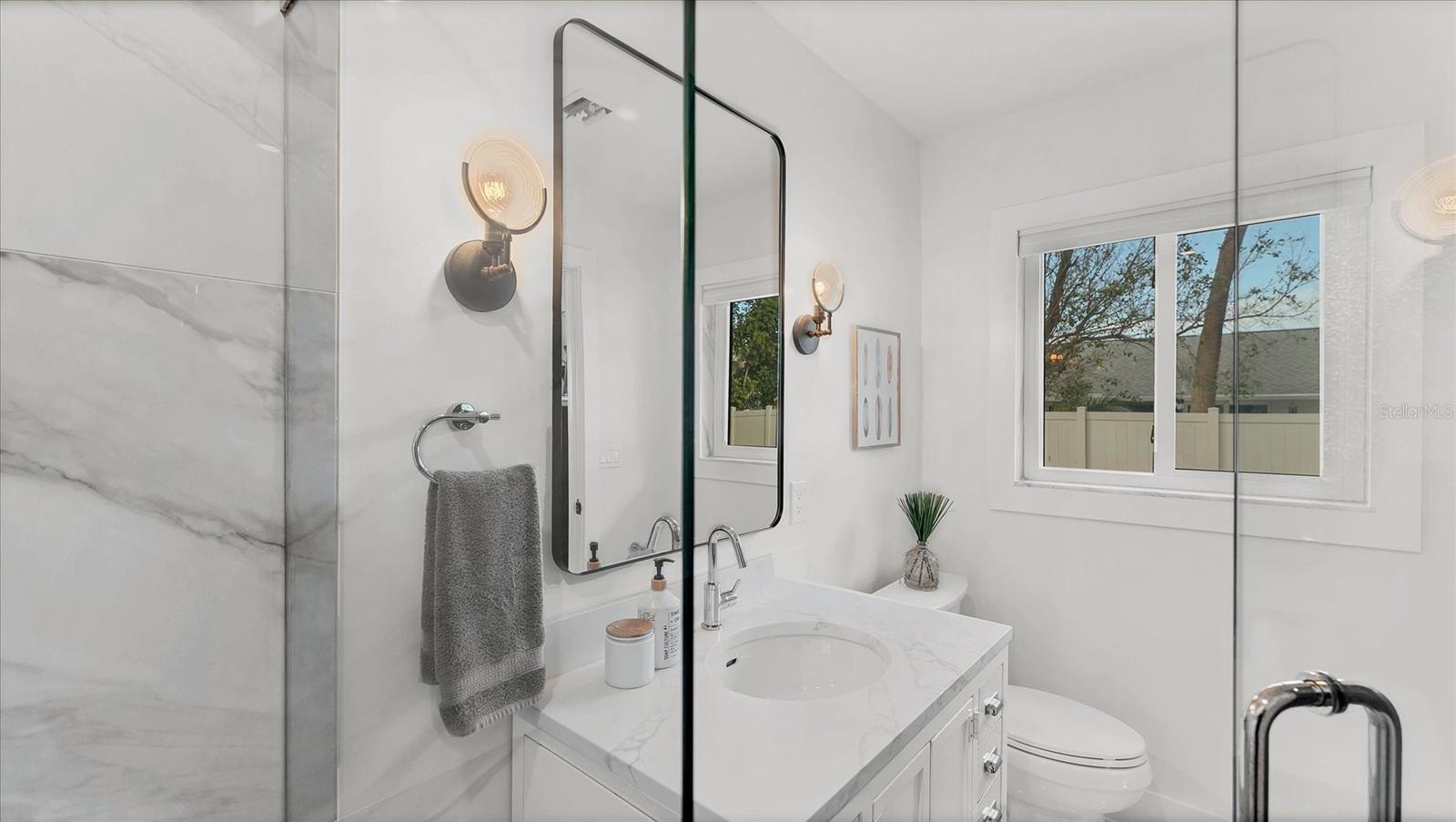 Image 32 of 59 For 2411 Valencia Drive